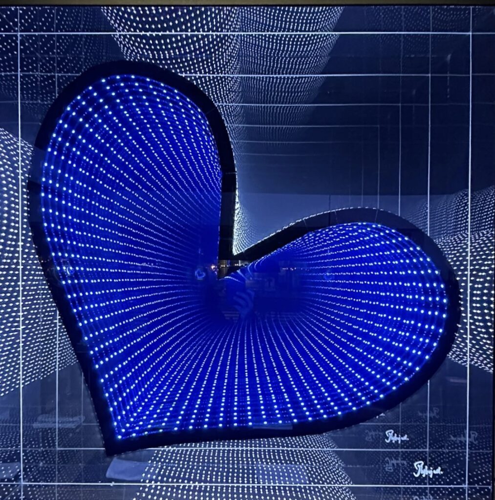 “Coup de Coeur” LED, Mirroir, Plexiglás 120 x 120  cm