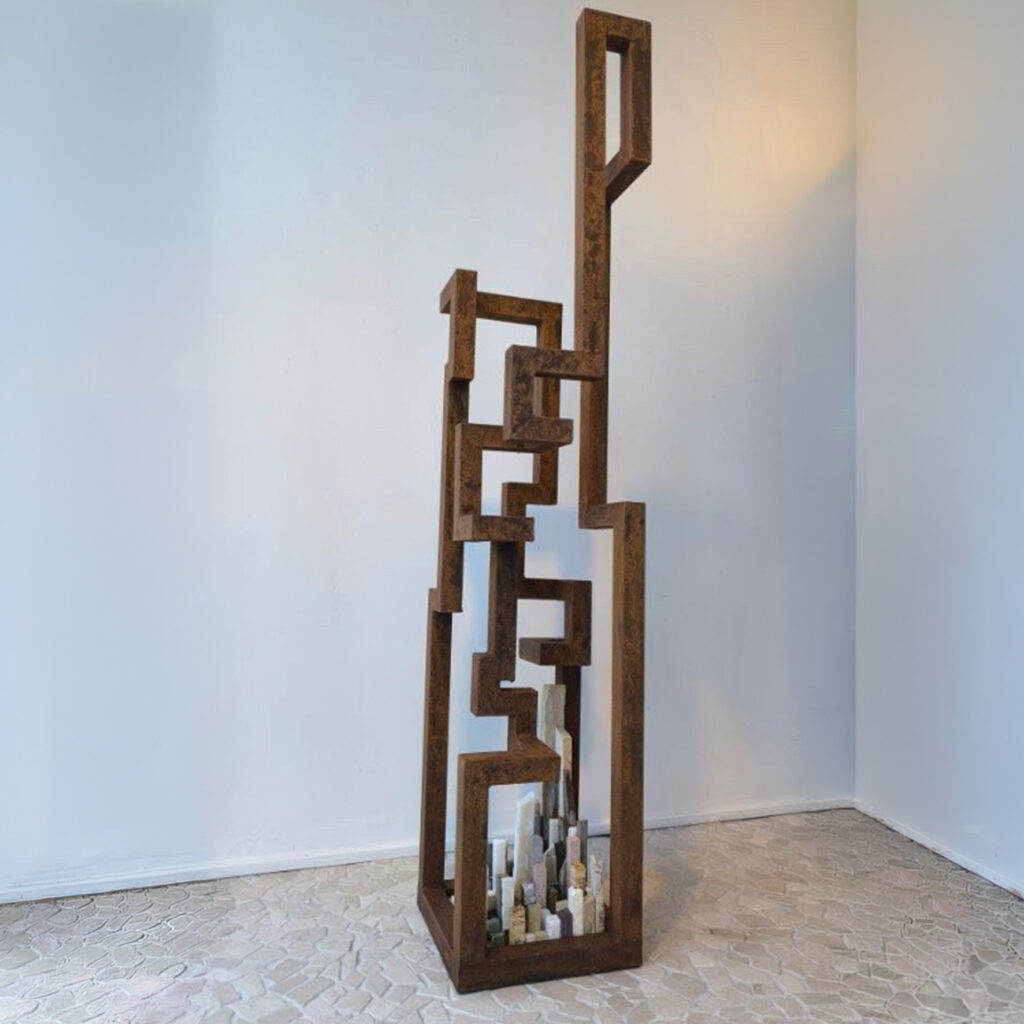 Gratte-Ciel & Stone 160, corten steel, stone, 160 x 30 x 30 cm