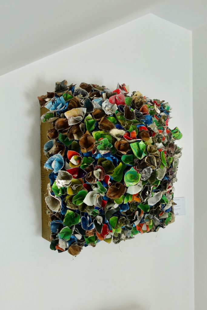 Teamwork Hulk, 2023, Mixed Media, 45 X 45 cm