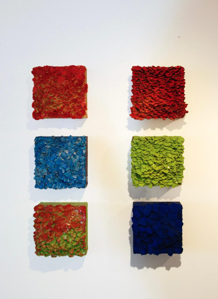 Bombs, Mixed Media, 25 x 25 cm 