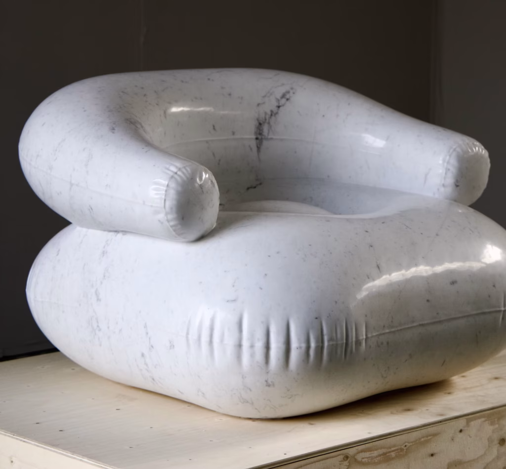 Freddy Marbic, 2023, Carrara Marble, 60 x 87 x 90 cm