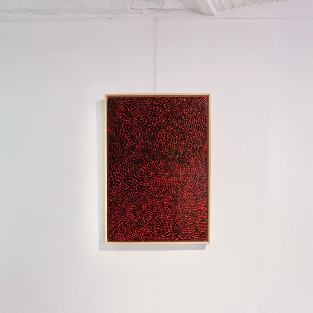 Pointillism Red, 2023, acrylic on wood panel, 59 x 92 cm